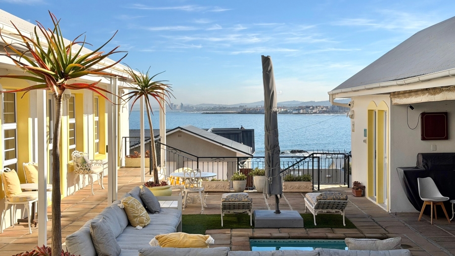 6 Bedroom Property for Sale in Gordons Bay Village Western Cape